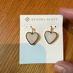 Kendra Scott Heart Drop Gold Earrings